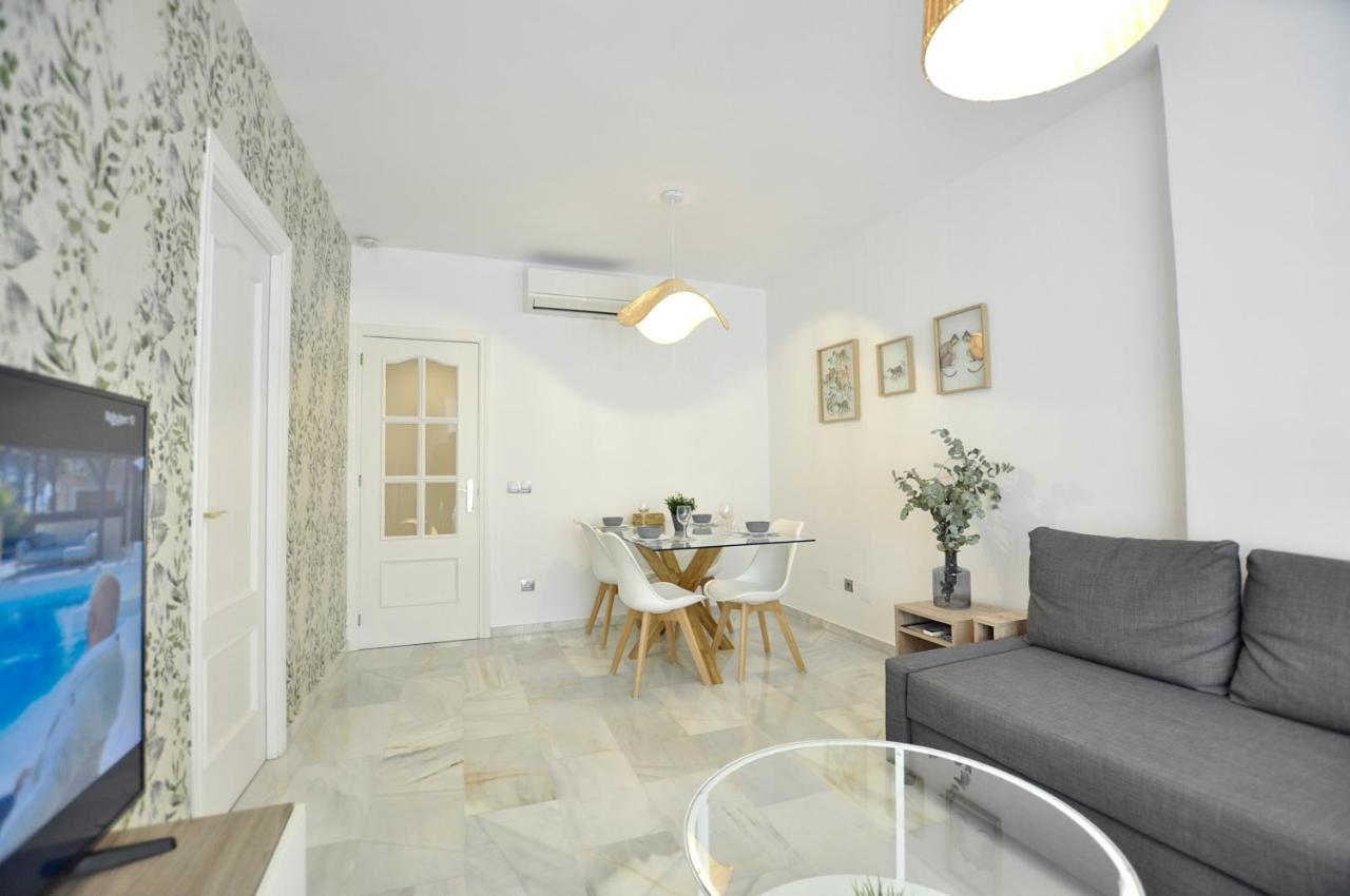 Luminoso Y Coqueto Apartamento Con Jardin Malaga Luaran gambar