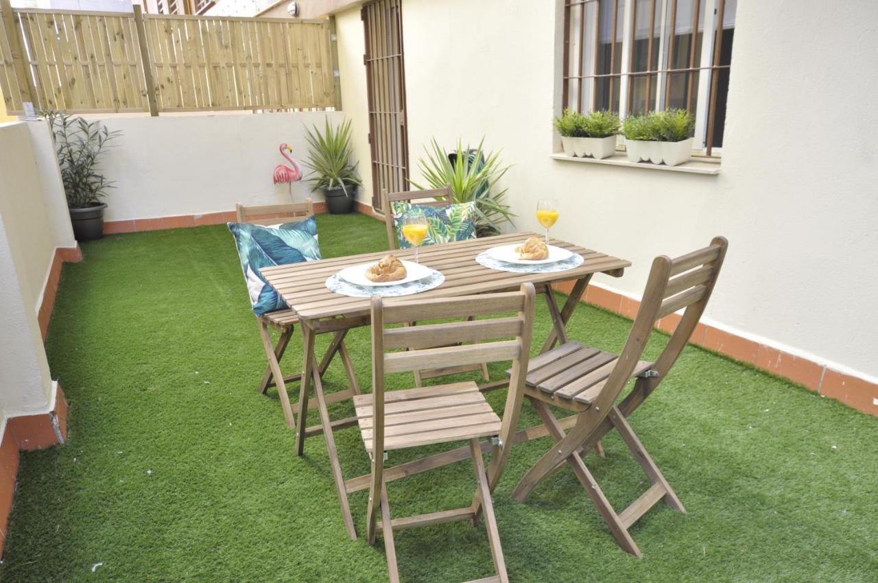 Luminoso Y Coqueto Apartamento Con Jardin Malaga Luaran gambar
